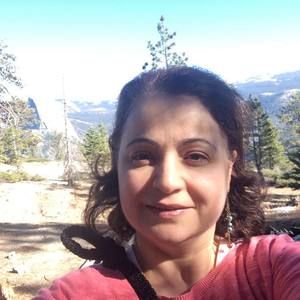 Meet your Posher, Dina